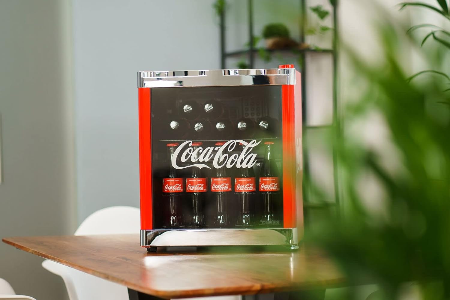 °CUBES Coca-Cola/Hus-Cc 165 Réfrigérateur À Bouteilles, Hauteur : 51 Cm, 98 Kwh/An, Capacité : 48 L