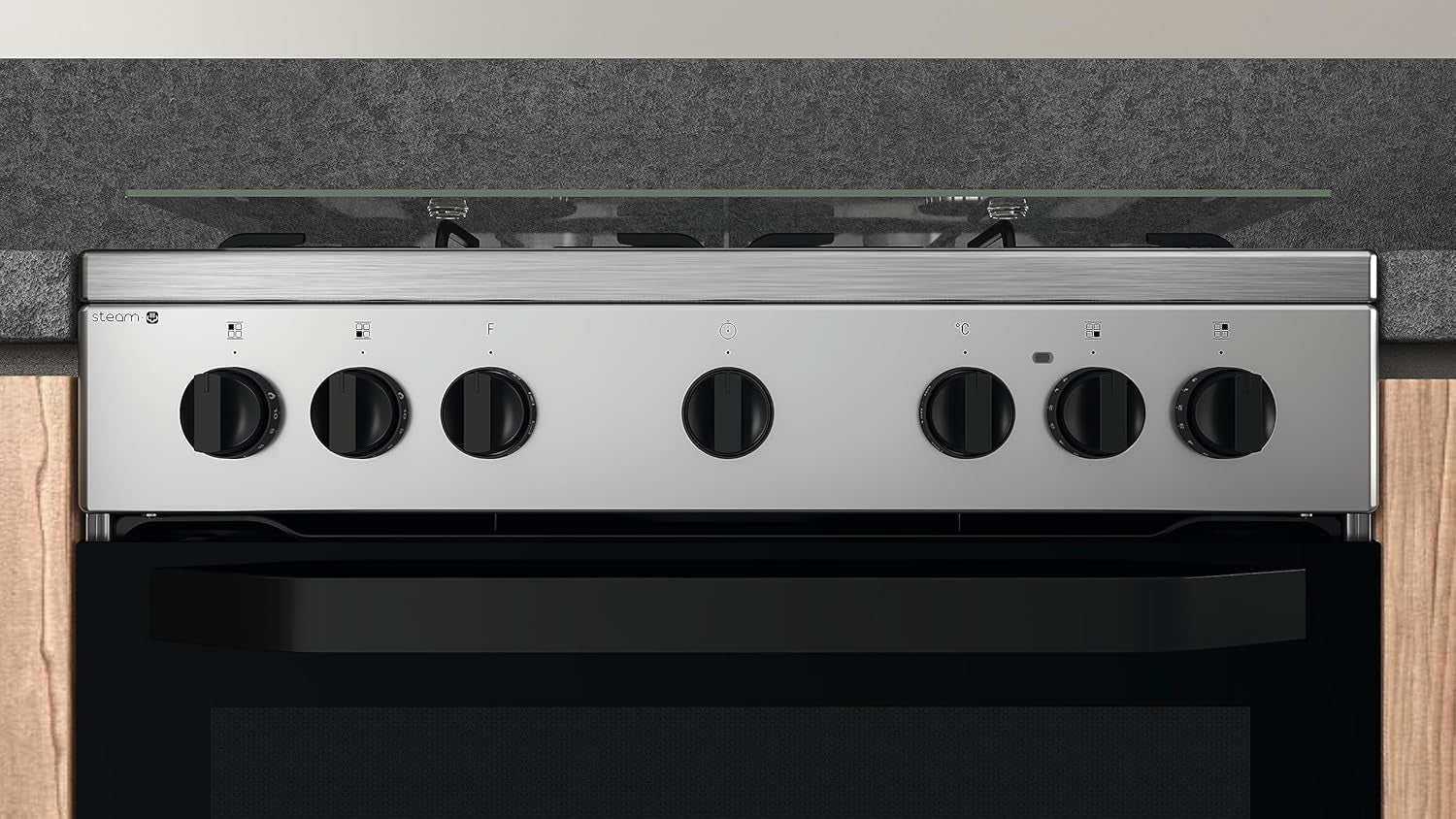 Hot Point Cuisine À Gaz Avec Four Électrique 60 X 60 X 84 Cm Inox À Installation Libre Avec 4 Feux, Four Ventilé Et Cuisson À La Vapeur Classe A