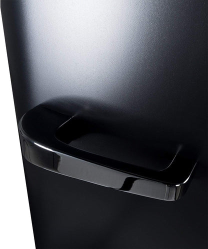 / RETRO FRIDGE 83.5 Silver/Réfrigérateur Noir Avec Poignée Argent/Pratique Et Fonctionnel, Matériaux Résistants