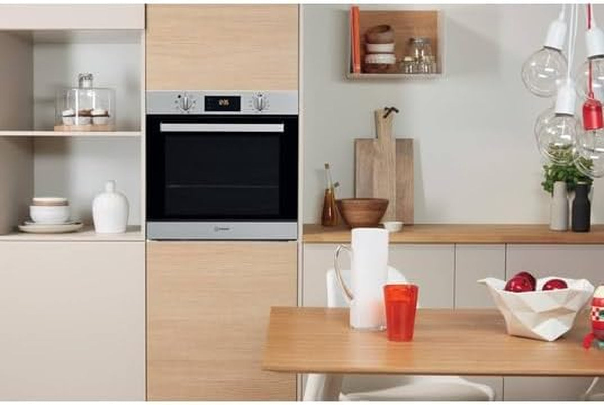 INDESIT Four Encastrable Catalyse IFW6540CIX, 71 Litres, 8 Modes De Cuisson