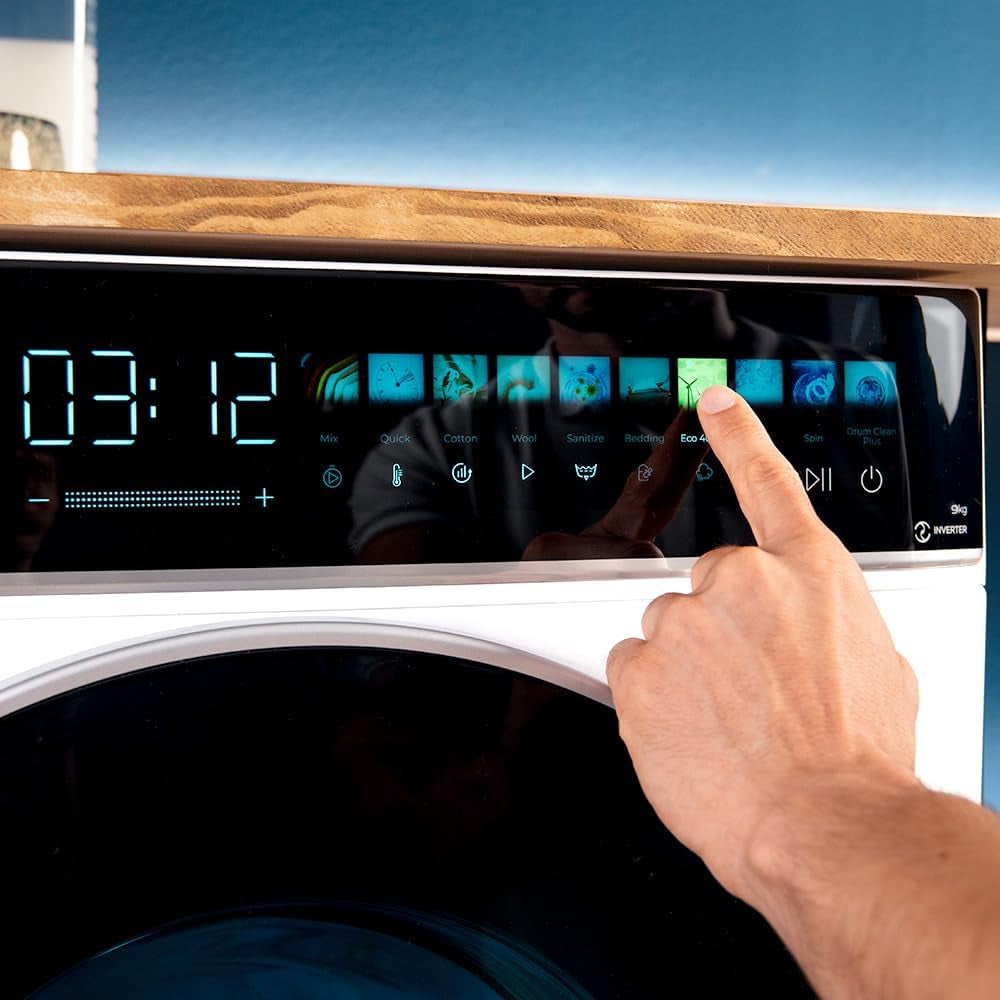 Bolero Dresscode 9900 Inverter Fullcolor A. 1400 Tr/Min, 11 Programmes, Faible Consommation, Moteur Inverter Plus, Écran Fullcolor 10,3", Steammax, Blanc.