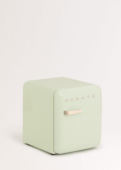 RETRO FRIDGE 50 Sand/Réfrigérateur Vert Pastel Poignée Sable 85 W, Mini Bar, Une Étagère, Design Rétro, 50 Cm, Deux Étagères, Capacité De 48 L, Économie D'Énergie, 50 X 44 X 49,8 Cm