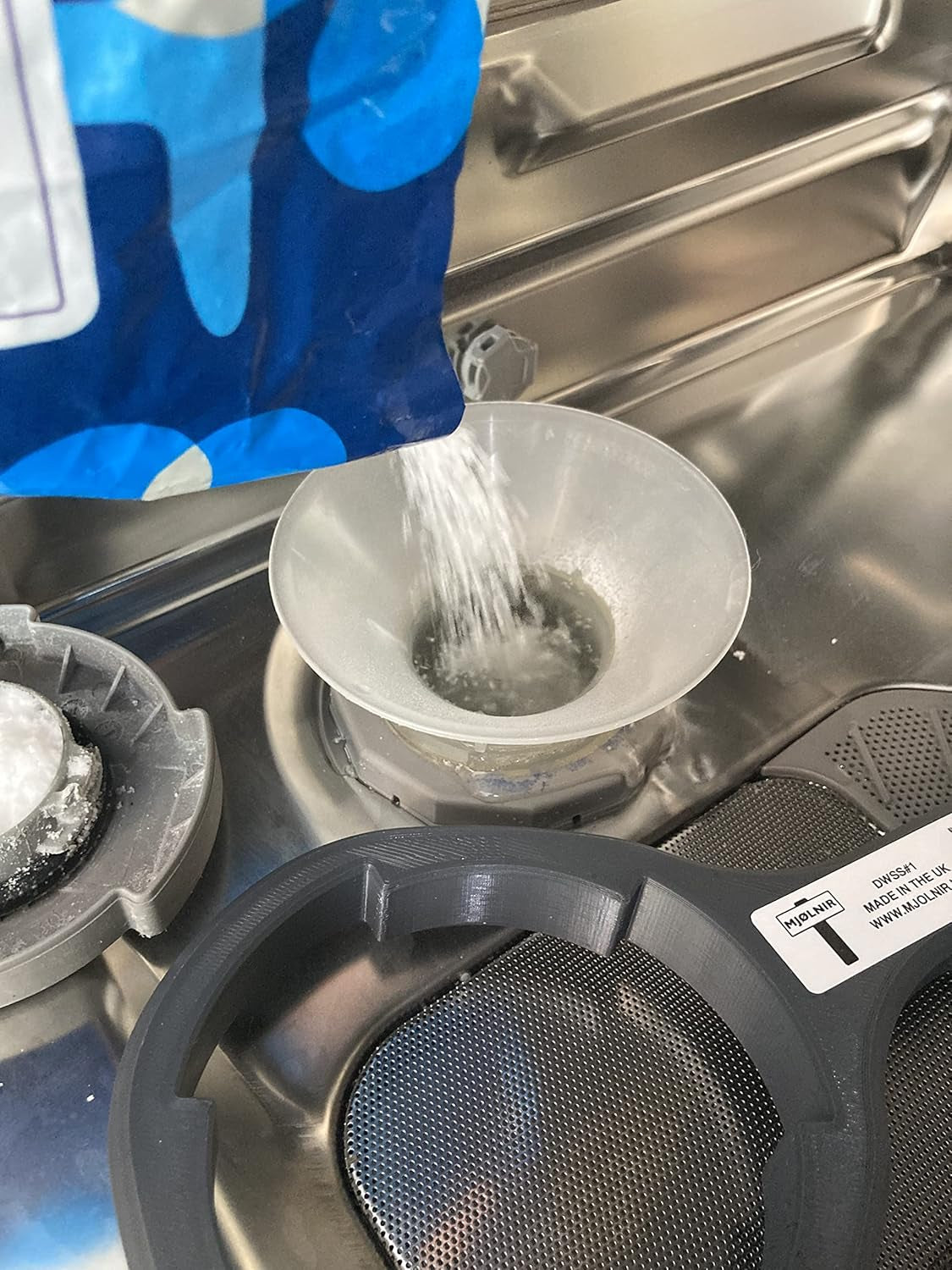 Clé À Bouchon De Sel Pour Lave-Vaisselle (Pour Siemens, Bosch, Neff Et Autres) Pour Un Retrait Facile Des Bouchons Coincés Du Compartiment À Sel Du Lave-Vaisselle.