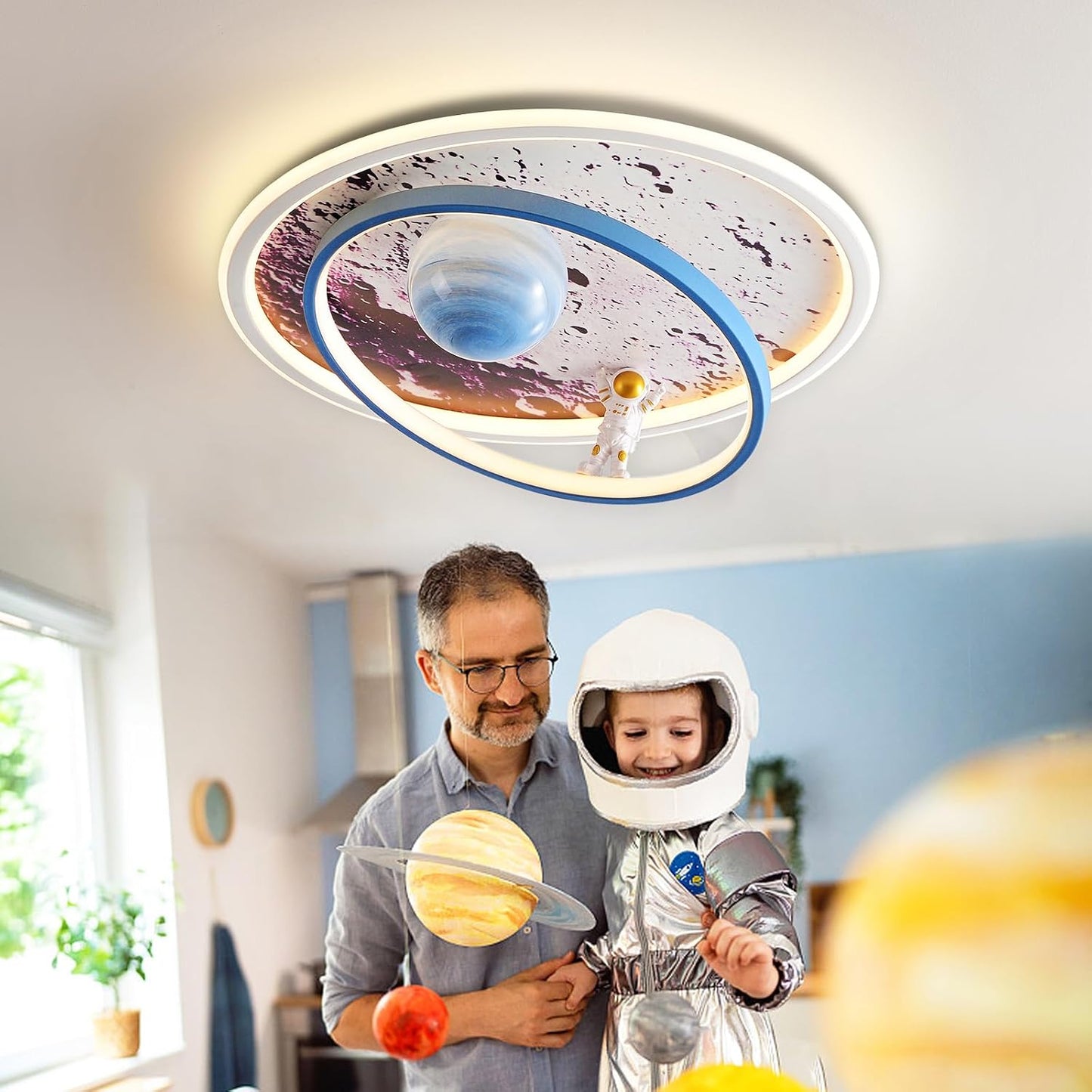 Plafonnier LED Enfant, Moderne Lune Astronaute Plafonnier, Dimmable Acrylique Lumière Éclairage Avec Télécommande, Garçons Et Filles Chambre Enfants Bébé Chambre Décoration Lustre