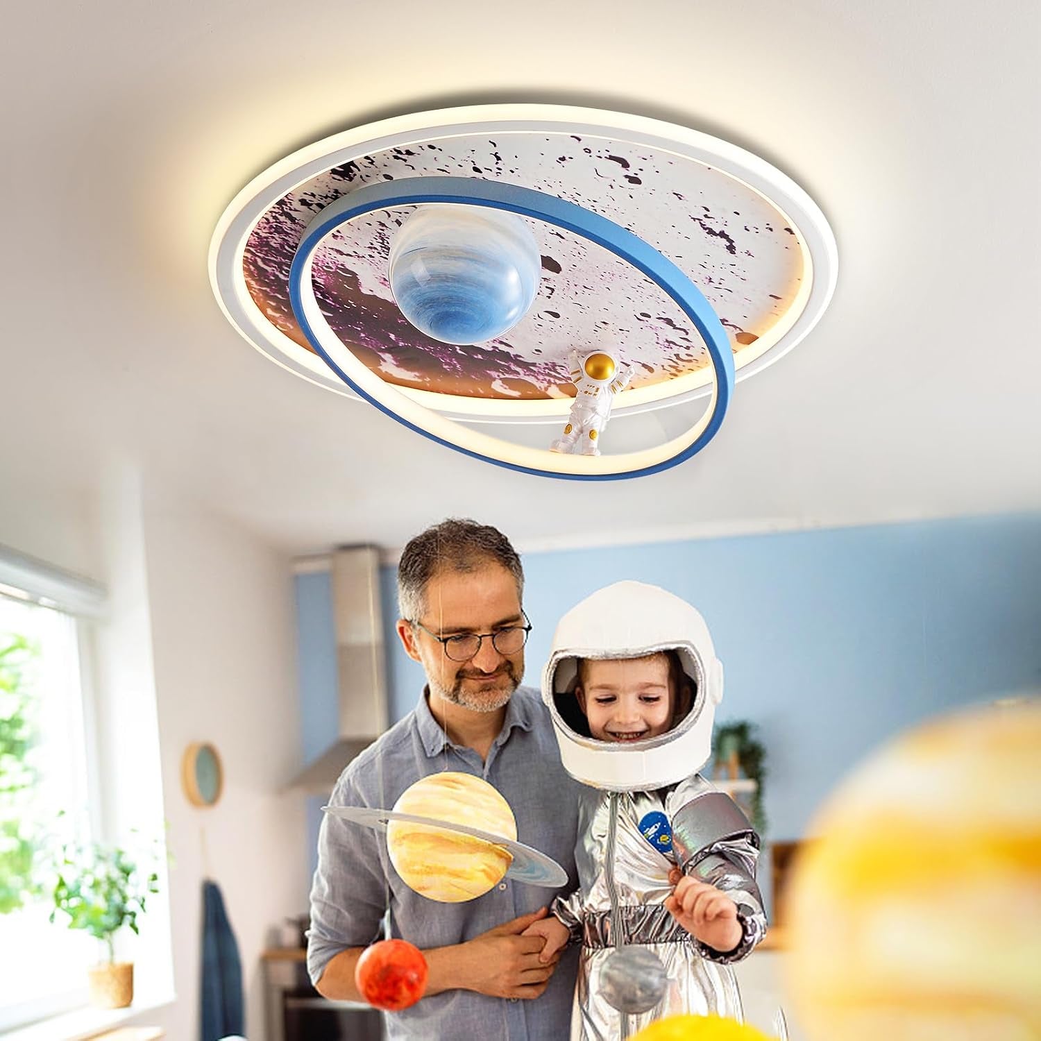 Plafonnier LED Enfant, Moderne Lune Astronaute Plafonnier, Dimmable Acrylique Lumière Éclairage Avec Télécommande, Garçons Et Filles Chambre Enfants Bébé Chambre Décoration Lustre