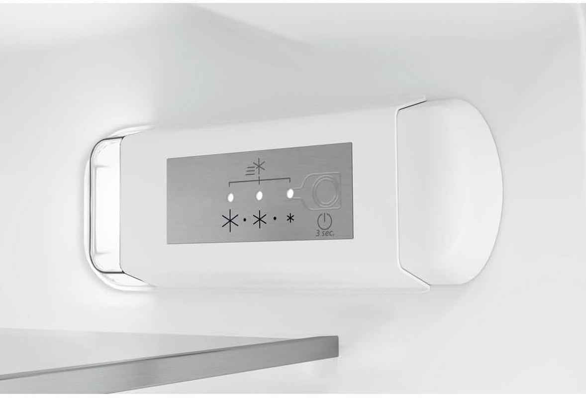 ARISTON Réfrigérateur À Double Porte, Installation Intégrée, 218 Litres, Statique, Classe Énergétique E