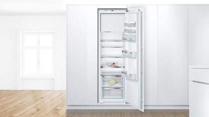 KIL82AFF0 Série 6 Réfrigérateur Encastrable Avec Congélateur/F/Hauteur De Niche 177,5 Cm / 222 Kwh/An/Réfrigérateur 252 L/Congélateur 34 L/Vitafresh Plus/Varioshelf