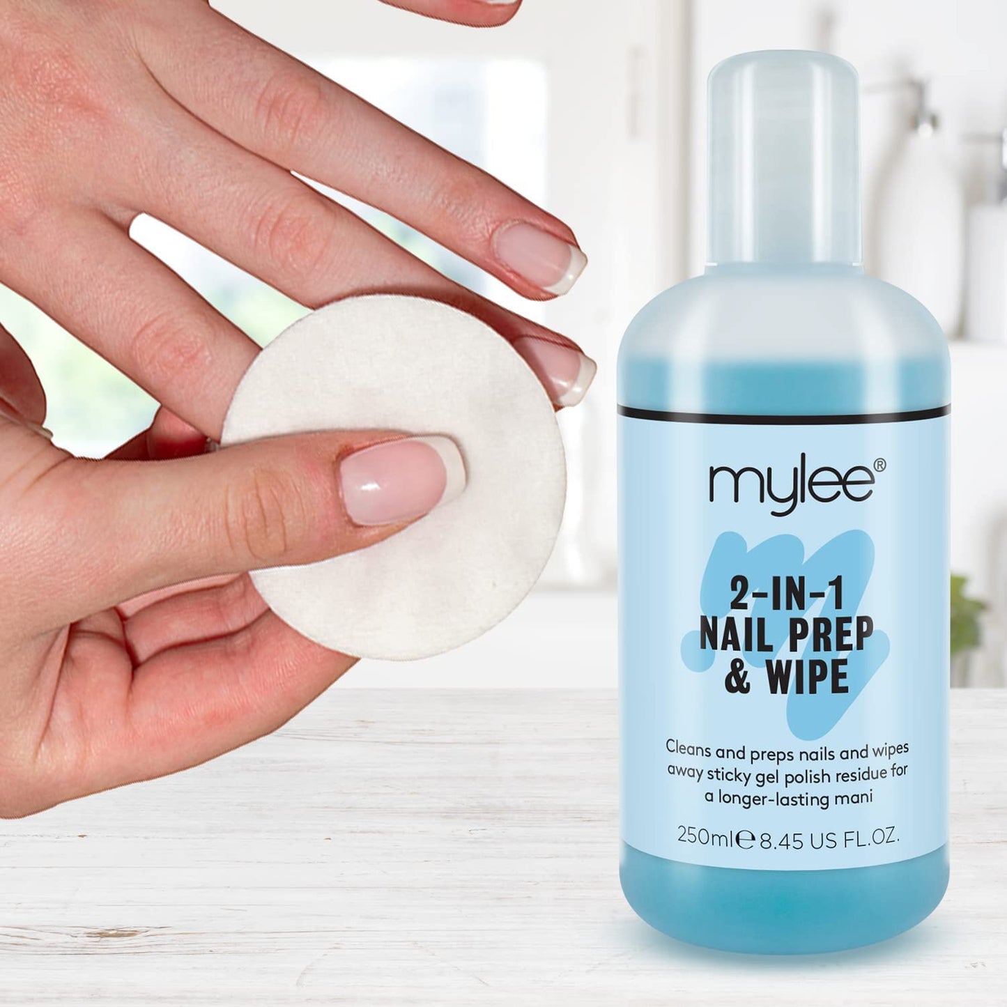 Prep + Wipe Nettoyant De Résidus De Vernis Semi-Permanent 250 Ml, Préparation & Après-Soin, Cleaner Dégraissant Vernis Gel UV LED, Multi-Usage Pour Assainir L'Ongle & Éliminer Le Collant | Base De Vernis Gel UV/LED Pour Manucure, Préparation Et Après-Soin, Multi-Usages, Désinfectant Et Enlève La Couche Collante