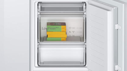 Réfrigérateurs Combinés 267L Froid Statique  54.1Cm E, KIV86VSE0