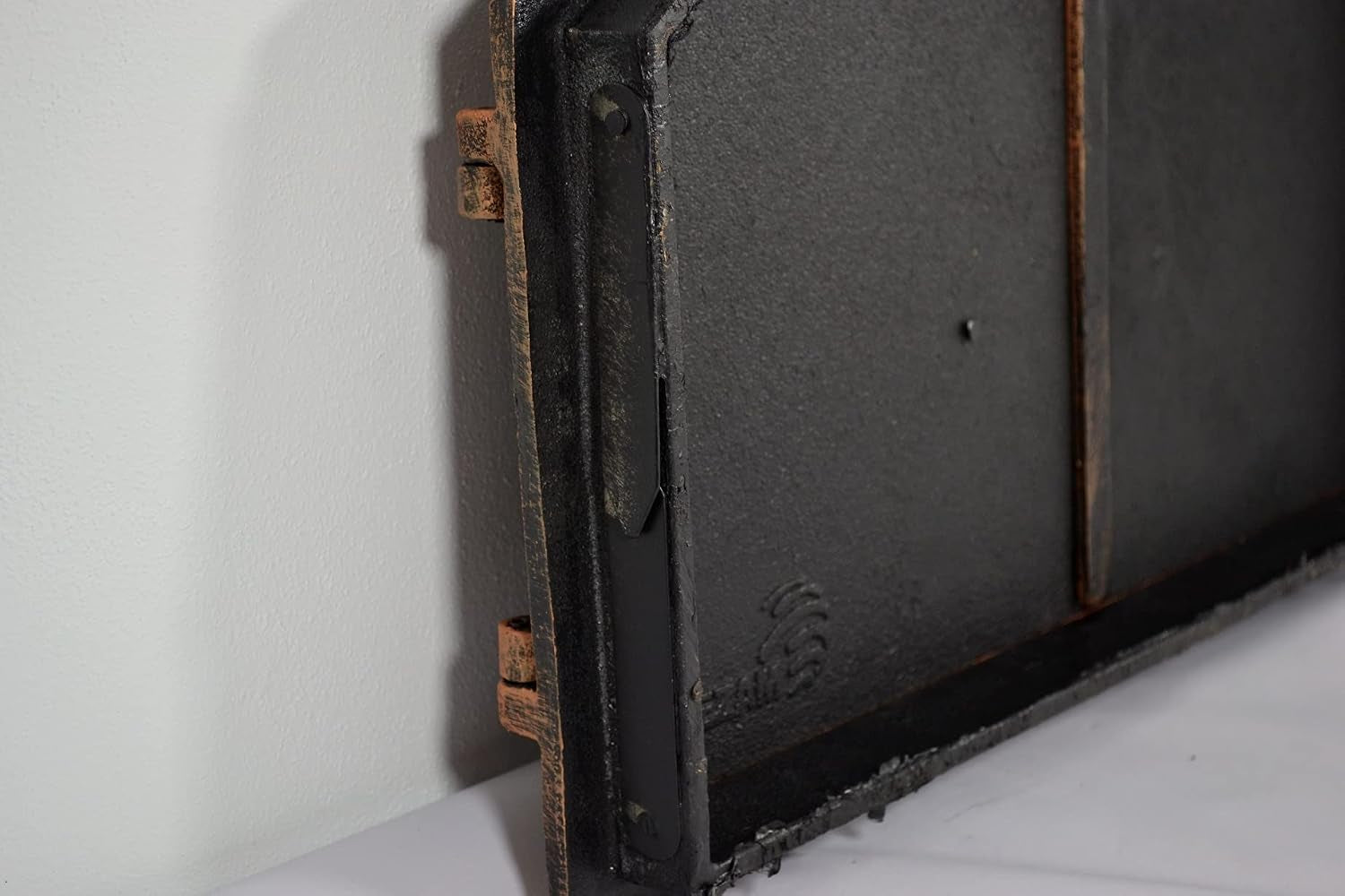 Porte De Four Double En Fonte Avec Thermomètre 500 °C, Avec Loquet De Porte, Aspect Rivet, Porte De Four À Pizza - Four À Pain - Porte De Four En Pierre, 53,2 X 5,5 X 35,5 Cm, Peinture Cuivrée