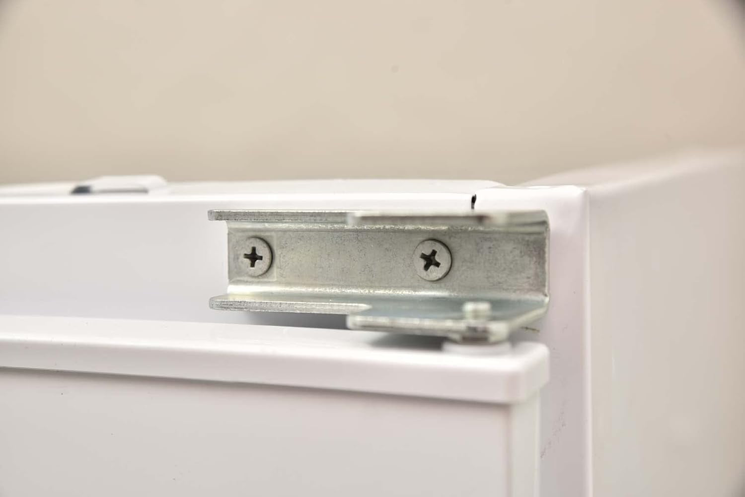 Kühlschrank 200 Liter Einbaukühlschrank Schlepptür 122 Cm Vollraum Respekta