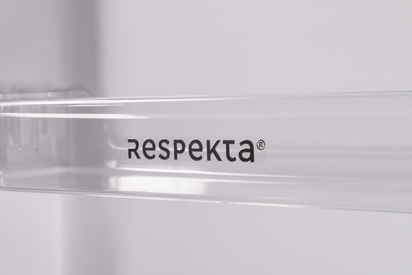 Respekta Réfrigérateur Congélateur Pose Libre / 109 L De Réfrigération / 48 L De Congélation/Avec Bac À Glaçons / KG144SI-37 / (H) 144 X (L) 47,4 X (P) 49,5 Cm / 39 Db/Argenté