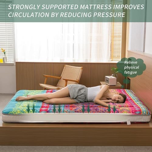 MAXYOYO Black Moon and Star Futon Mattress, Japanese Floor Mattress Quilted Bed Mattress Topper, Extra Thick Folding Sleeping Pad Breathable Floor Lounger Guest Bed for Camping Couch, Twin