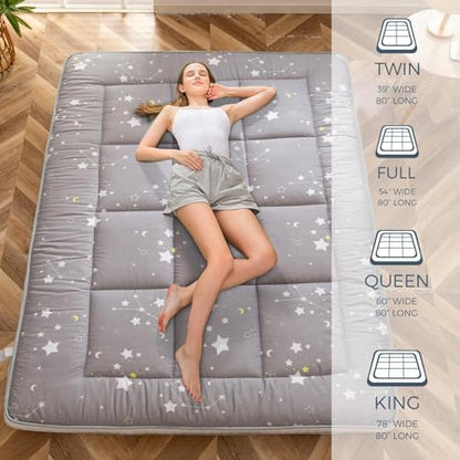 MAXYOYO Black Moon and Star Futon Mattress, Japanese Floor Mattress Quilted Bed Mattress Topper, Extra Thick Folding Sleeping Pad Breathable Floor Lounger Guest Bed for Camping Couch, Twin