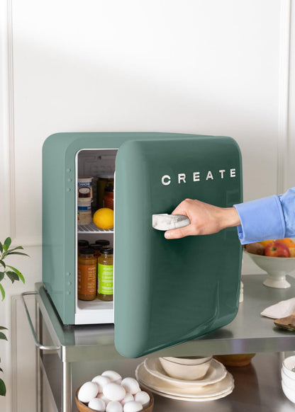/ RETRO FRIDGE 50 MARBLE/ Réfrigérateur Vert Sage Poignée Marbre / 85 W, Mini Bar, Une Étagère, Design Rétro, 50 Cm, Deux Étagères, Capacité De 48 L, Économie D'Énergie, 50 X 44 X 49,8 Cm