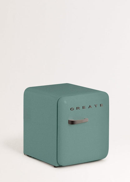 / Retro FRIDGE 50 BLACK / Réfrigérateur Vert Sage Poignée Noire / 85 W, Mini Bar, Une Étagère, Design Rétro, 50 Cm, Deux Étagères, Capacité De 48 L, Économie D'Énergie, 50 X 44 X 49,8 Cm