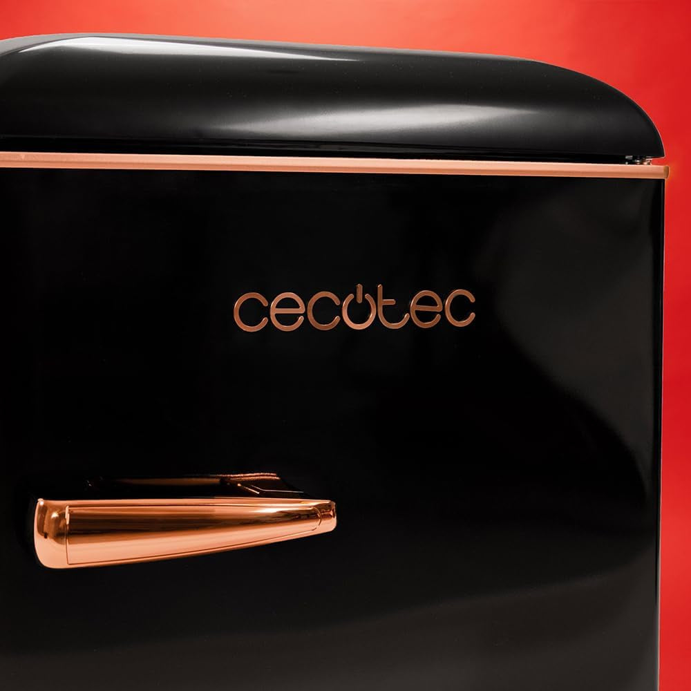 Mini Frigo Réfrigérateur Rétro Bolero Coolmarket TT Origin 110 Noir E. Mini Frigo Rétro Avec Une Capacité De 110L, Classe E, Icebox, LED Intérieur, Poignée Chromée, Plateaux En Verre