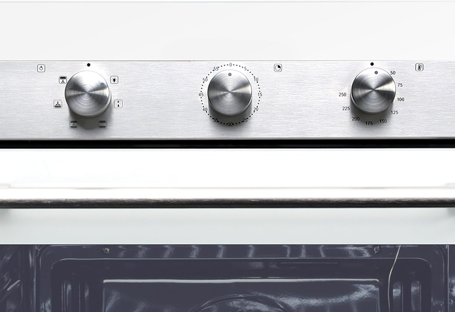 | Four Électrique Multifonction | Modèle CM760 as WH | 6 Fonctions | Température Jusqu'À 250 ºc | Système De Nettoyage Aquasmart | Classe D'Efficacité Énergétique : a | Blanc