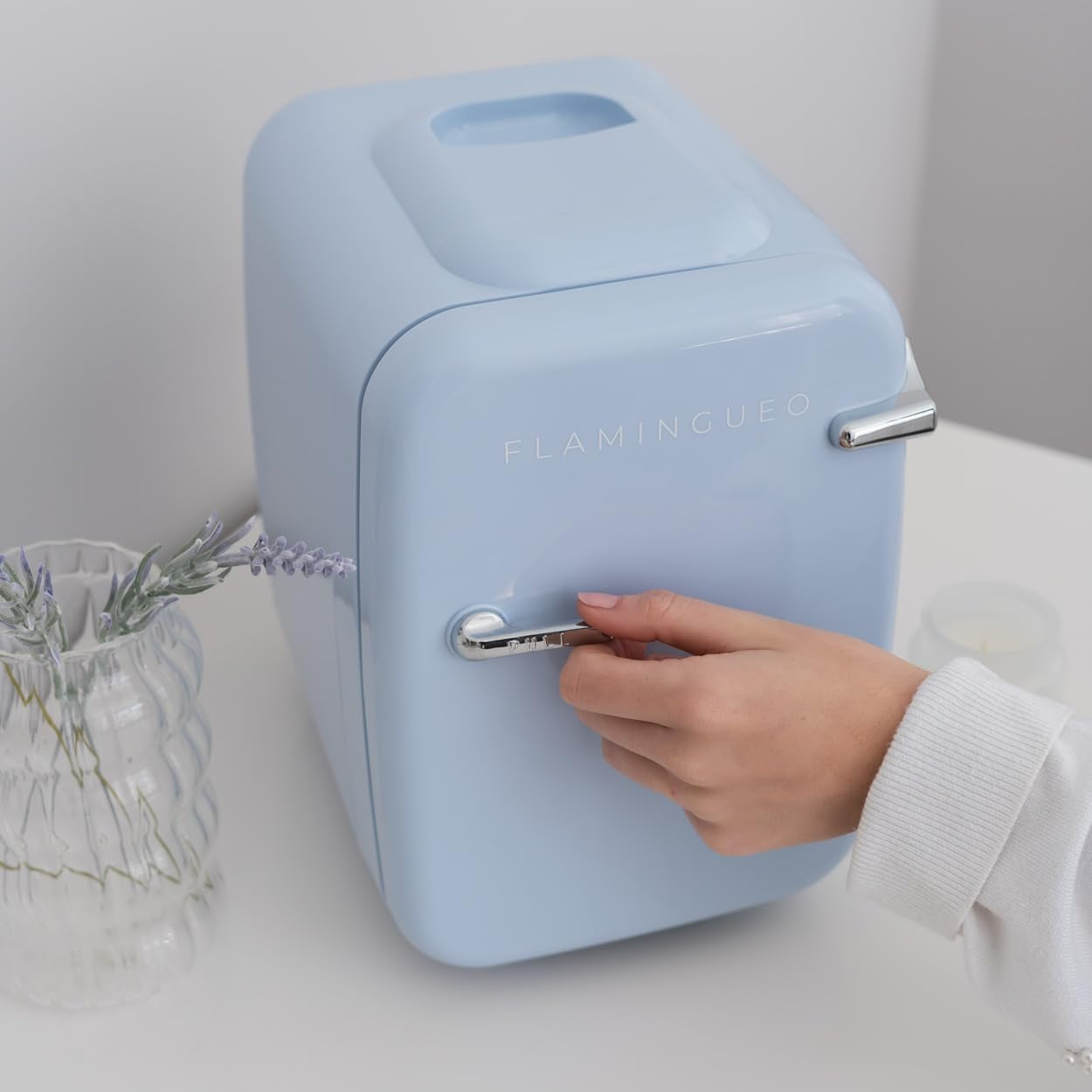 Mini Frigo 4L - Petit Frigo, Mini Frigo De Chambre 12V/220V, Mini Frigo Cosmetique, Fonction Chaud Et Froid, Mini Refrigerateur, Frigo Mini