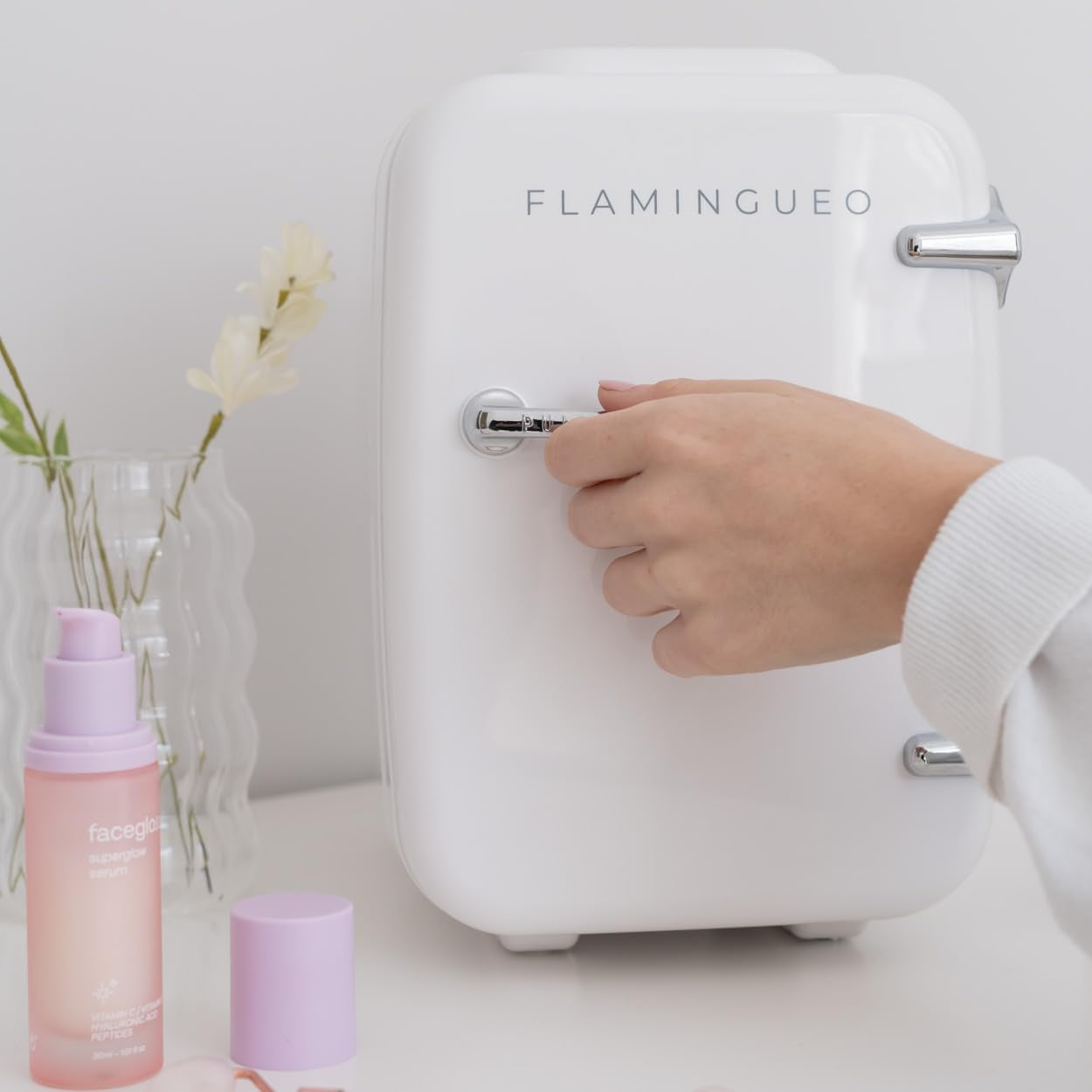 Mini Frigo 4L - Petit Frigo, Mini Frigo De Chambre 12V/220V, Mini Frigo Cosmetique, Fonction Chaud Et Froid, Refrigerateur Petit, Frigo Bar
