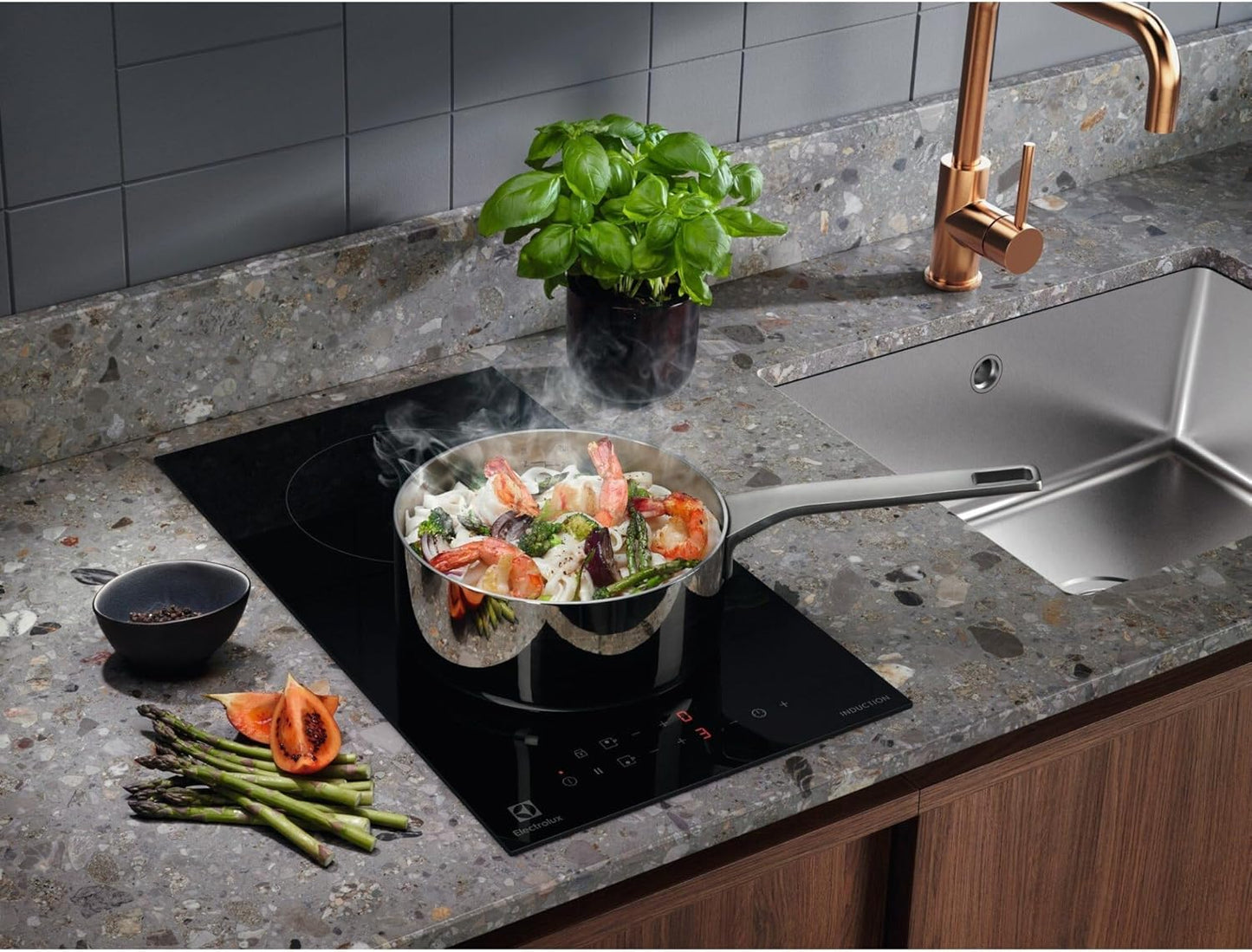 Electrolux LIT30230C Induction hob