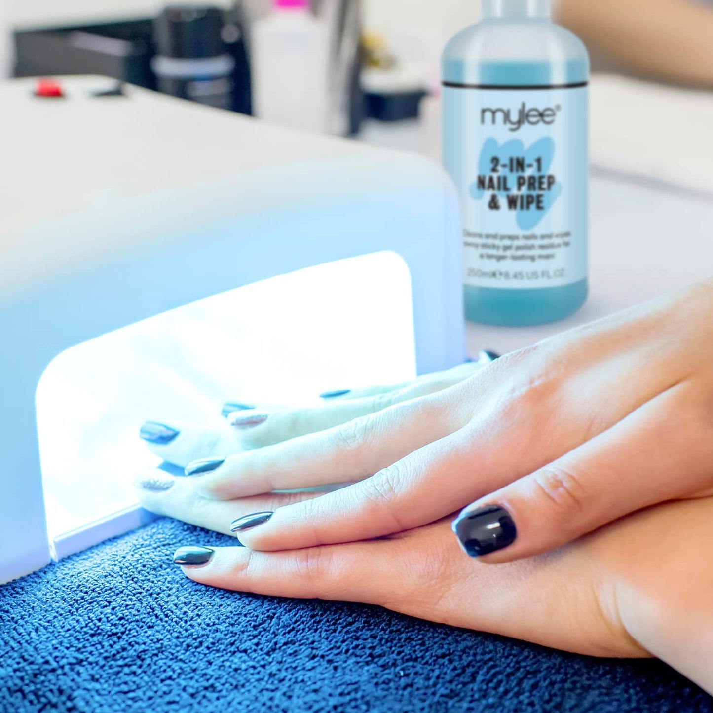 Prep + Wipe Nettoyant De Résidus De Vernis Semi-Permanent 250 Ml, Préparation & Après-Soin, Cleaner Dégraissant Vernis Gel UV LED, Multi-Usage Pour Assainir L'Ongle & Éliminer Le Collant | Base De Vernis Gel UV/LED Pour Manucure, Préparation Et Après-Soin, Multi-Usages, Désinfectant Et Enlève La Couche Collante