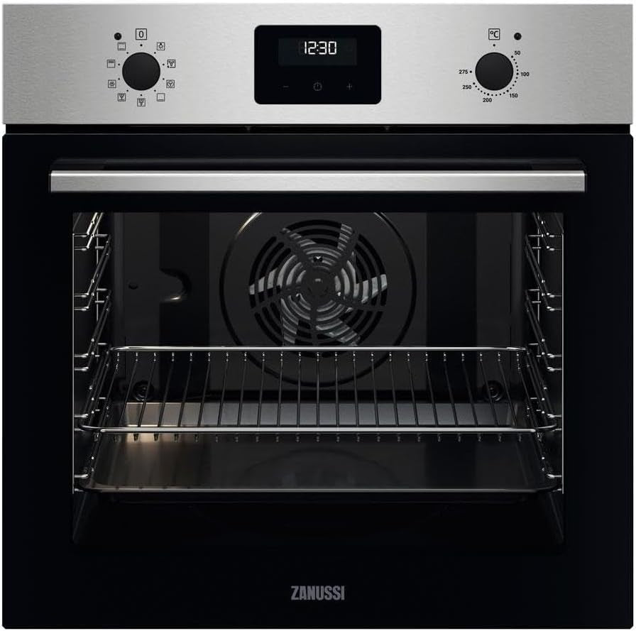 Zanussi ZOHEX3X1 Four Multifonction Avec Nettoyage Aquaclean, 8 Fonctions Avec Cavité XXL, Horloge Électronique + Télécommandes Escamotables, Anti-Traces De Doigts, Inox, Classe A+, 72 Litres
