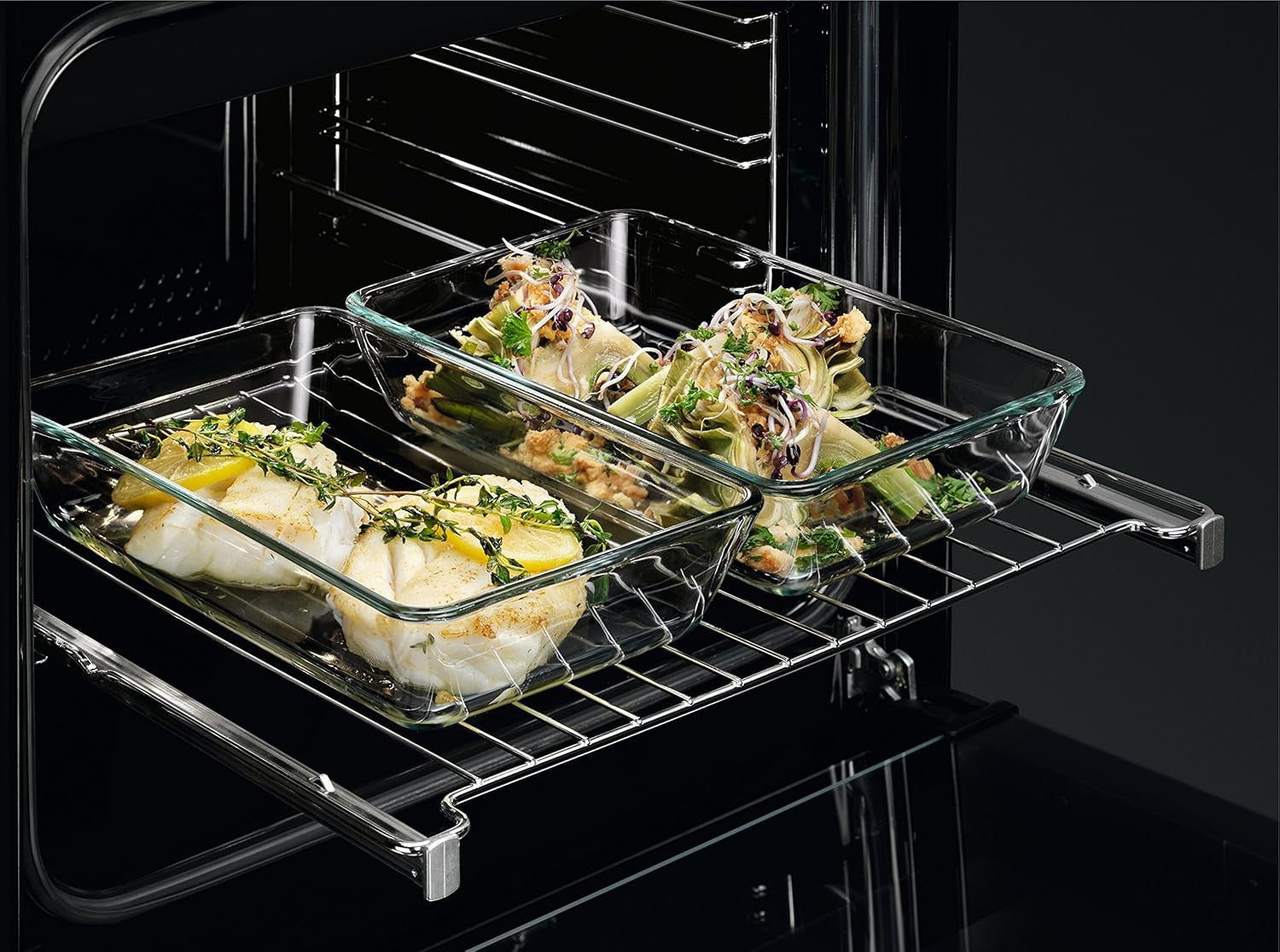 47056VS-WN Appareil De Cuisson/A -20% / Porte Avec Nettoyage Facile/Fonction De Décongélation 72 Liter Acier Inoxydable