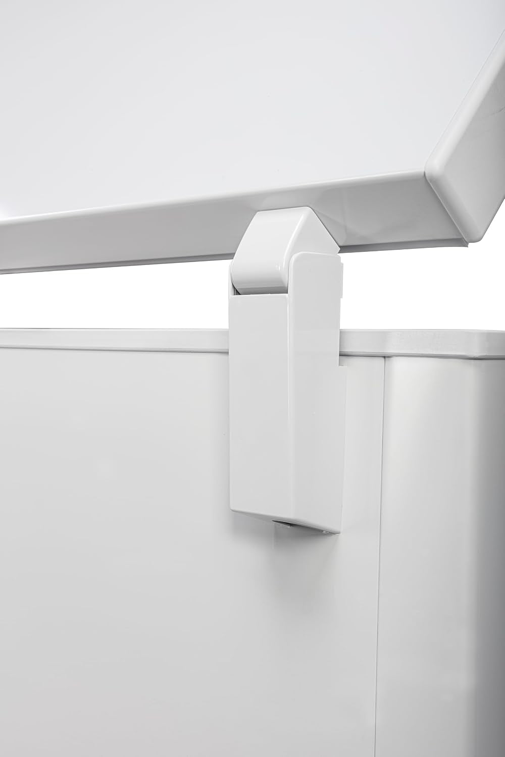 Congélateur Bahut GHF2500, Acier/Aluminium, 165 X 73.5 X 83.5 Cm, 500 L, 125 W, 2 Paniers, Éclairage LED, Avec Serrure, Blanc