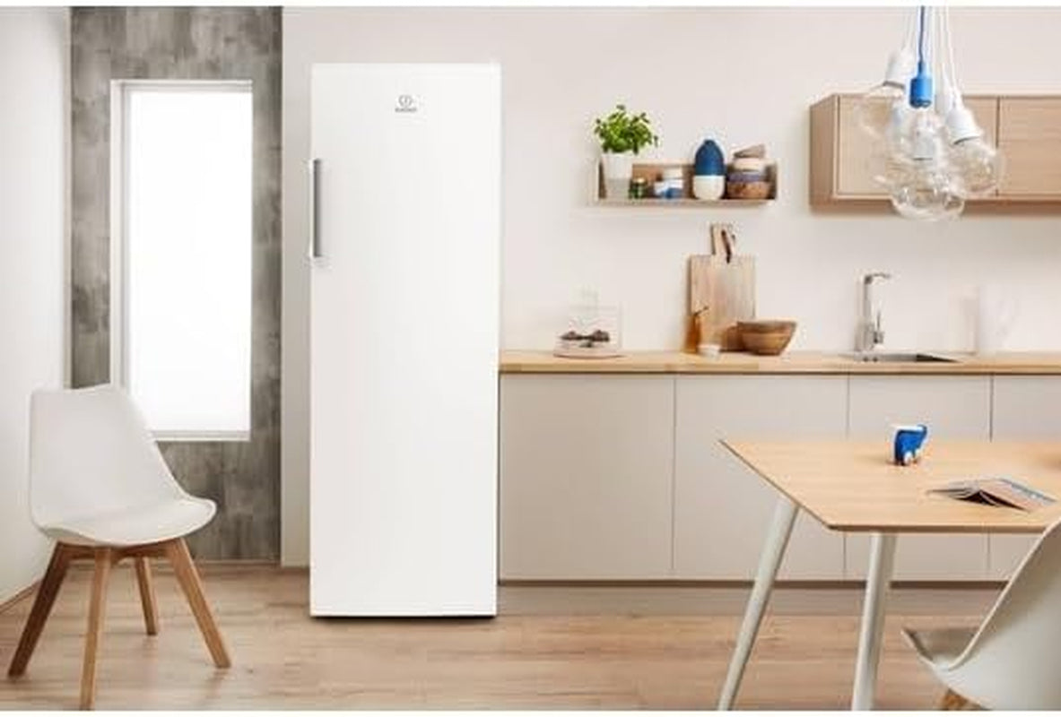 INDESIT Réfrigérateur 1 Porte SI62WFR