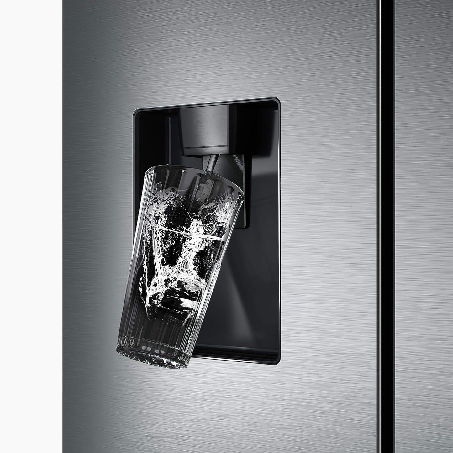 Hisense RF632N4WIE Réfrigérateur Congélateur À Porte Française, Nofrostplus, Compresseur Inverter, Distributeur D'Eau, Crispzone, 200 Cm, Partie Réfrigérateur 336 L, Partie Congélateur 149 L, 38 Db,