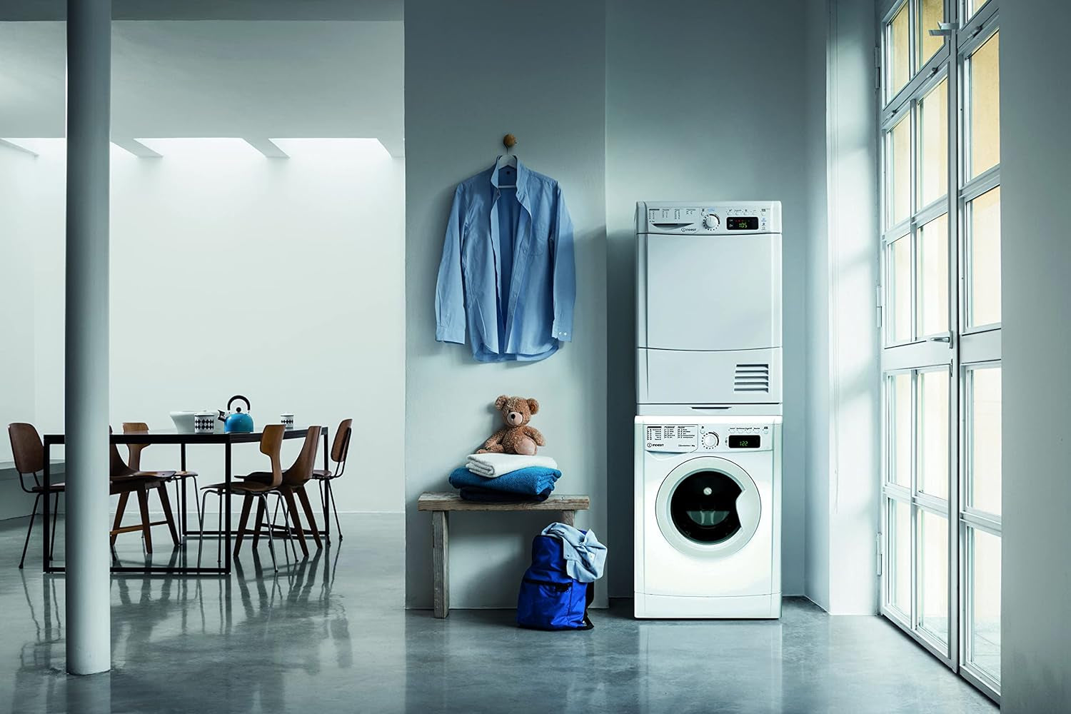 Indesit EWE 81284 W IT- Machine À Laver 8 Kg Libre Installation, Charge Avant. Centrifugeuse 1200 Tours Par Minute. Largeur 59,5 Cm, Profondeur 57,2 Cm, Hauteur 85 Cm, Classe Énergétique C