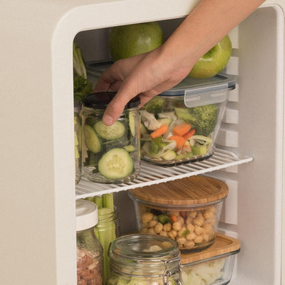/ RETRO FRIDGE 50 Black/Réfrigérateur Blanc Cassé Avec Poignée Noir/Pratique Et Fonctionnel, Matériaux Résistants