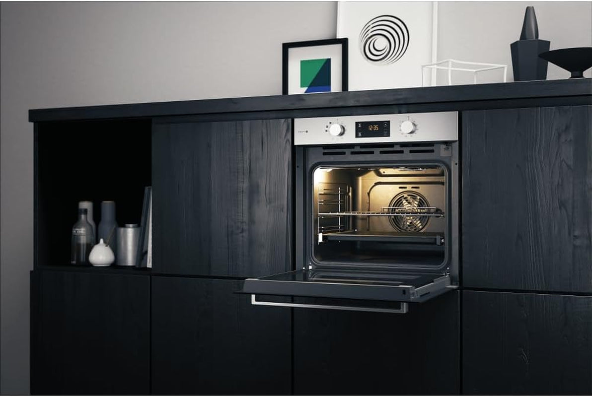 Hotpoint FA3S 844 IX HA Four Électrique 71 L, A+, Acier Inoxydable