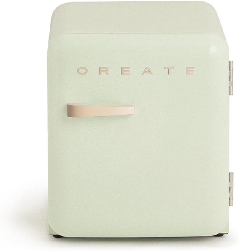 RETRO FRIDGE 50 Sand/Réfrigérateur Vert Pastel Poignée Sable 85 W, Mini Bar, Une Étagère, Design Rétro, 50 Cm, Deux Étagères, Capacité De 48 L, Économie D'Énergie, 50 X 44 X 49,8 Cm