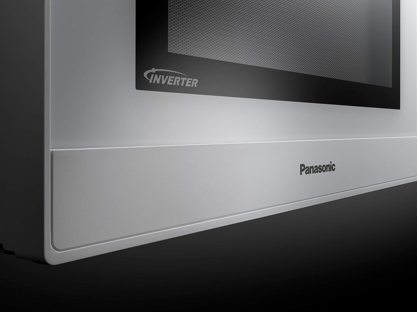 NN-GT45KWSUG Four Micro-Ondes Gril Et Plateau Tournant En Verre, 31L, 1000W, Technologie Inverter, 24 Programmes Auto, Décongélation, 7 Niveaux De Puissance, Minuterie, Affichage LED, Blanc