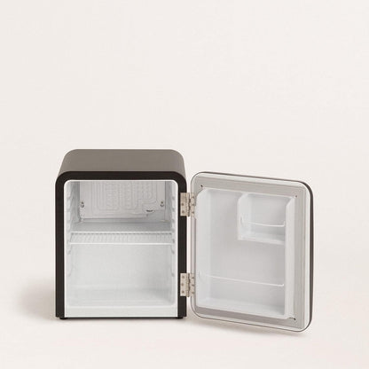 / RETRO FRIDGE 50 Silver/Réfrigérateur Noir Avec Poignée Argent/Pratique Et Fonctionnel, Matériaux Résistants