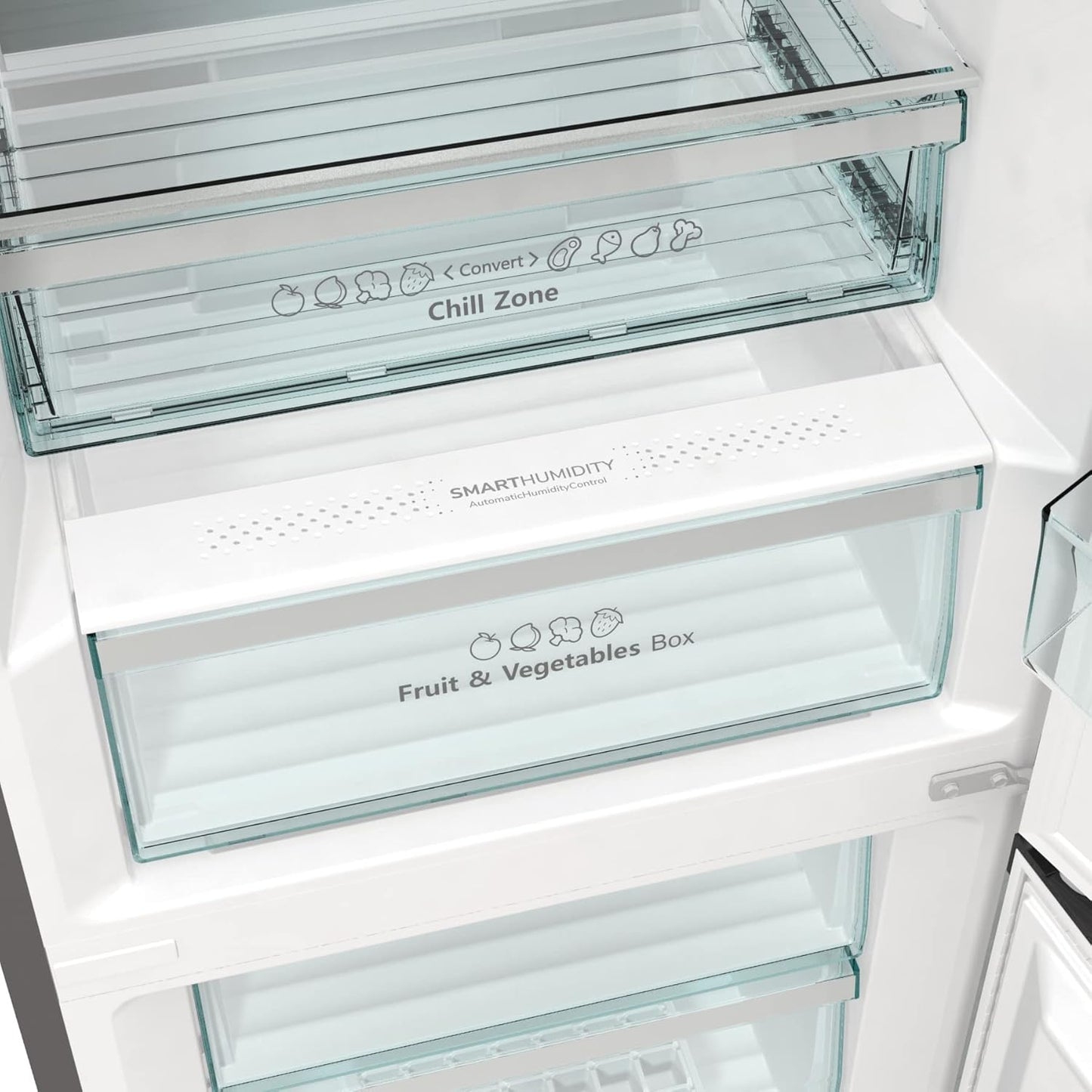 Hisense RB470N4CIC Réfrigérateur Combiné - Nofrostplus, Multiflow 360°, Crispzone, Adapttech, Fastfreeze, Écran LED, Réfrigérateur 255L, Congélateur 106L, 35 Db, 169 Kwh/An, Argent