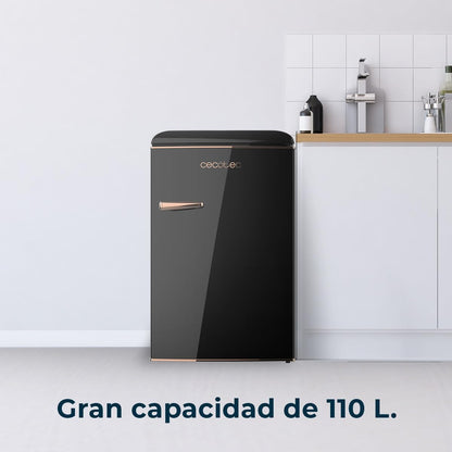 Mini Frigo Réfrigérateur Rétro Bolero Coolmarket TT Origin 110 Noir E. Mini Frigo Rétro Avec Une Capacité De 110L, Classe E, Icebox, LED Intérieur, Poignée Chromée, Plateaux En Verre