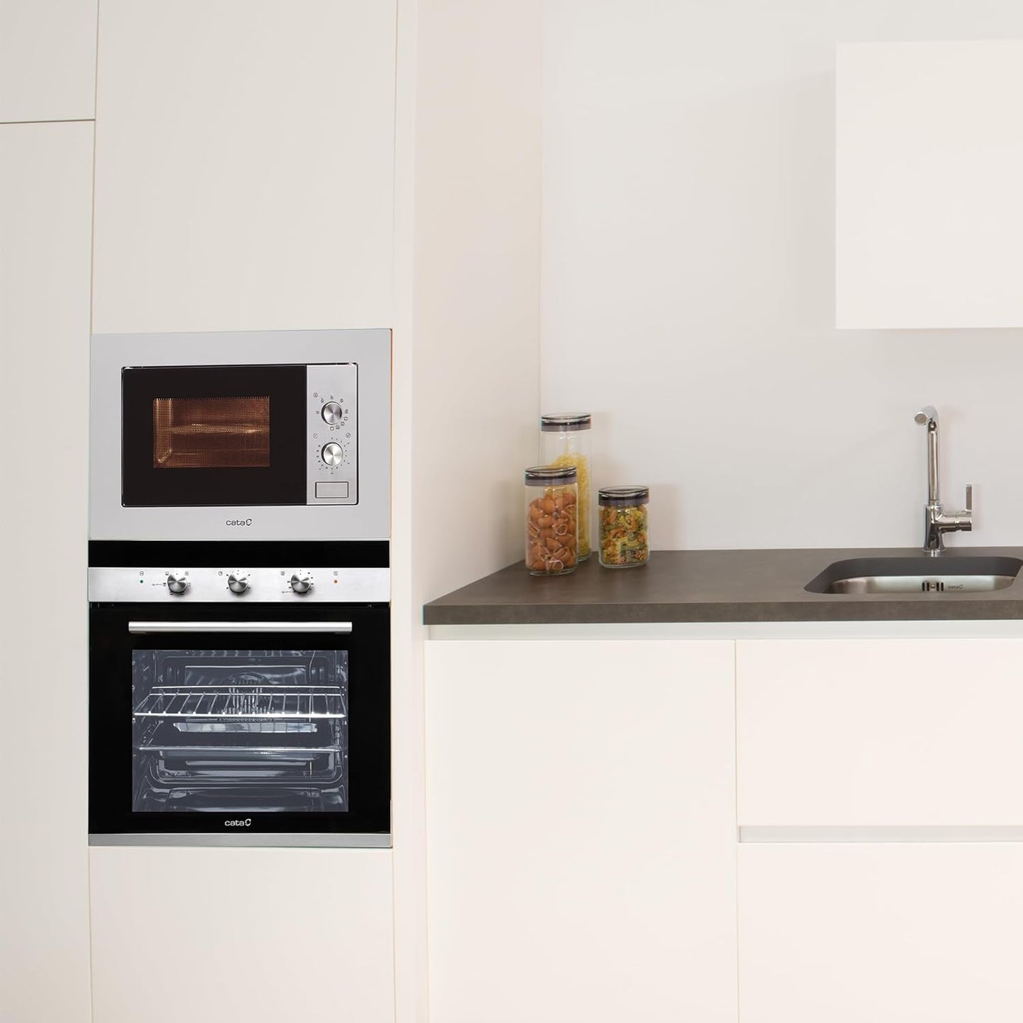 Four Multifonction  CM760ASBK 2400 W 59 L