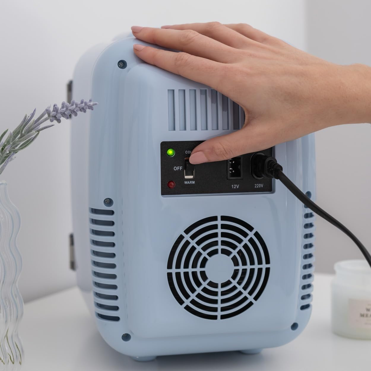 Mini Frigo 4L - Petit Frigo, Mini Frigo De Chambre 12V/220V, Mini Frigo Cosmetique, Fonction Chaud Et Froid, Mini Refrigerateur, Frigo Mini