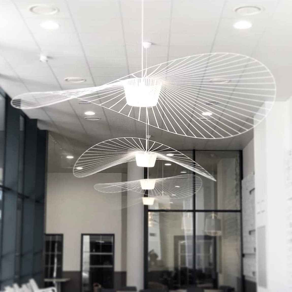 Lustre Vertigo Suspension Blanc 140 Cm, Lampe Vintage Suspension Vertigo Rétro LED Salon Lustre for Intérieur Salon Fibre De Verre +Polyuréthane De Chapeau LED E27,Blanc,140Cm