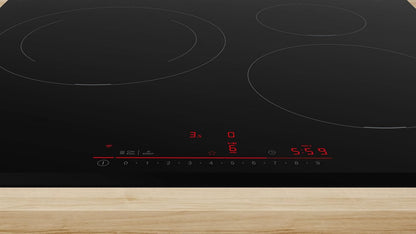 Bosch PIJ631HB1E Série 6 - Plaque Induction, Zone De Cuisson De 28 Cm | 60 Cm, Noir, 3 Foyers, Home Connect, Timer Avec Fonction Arrêt, 17 Niveaux De Réglage De La Puissance