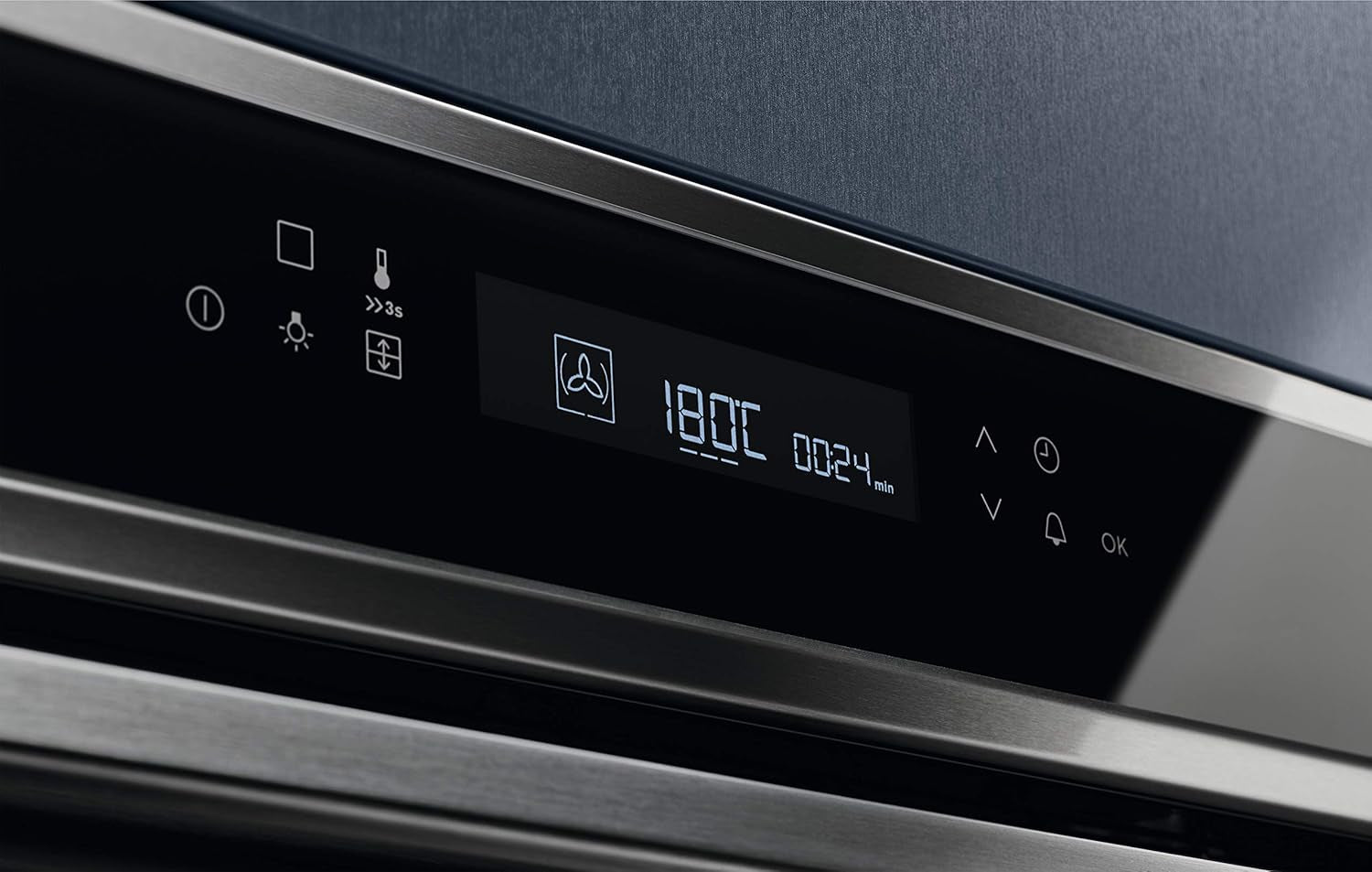 EOB7S01X Four À Vapeur À Intégré, Capacité 70 L, Multifonction Ventilaté, Puissance 3000 W, Inox