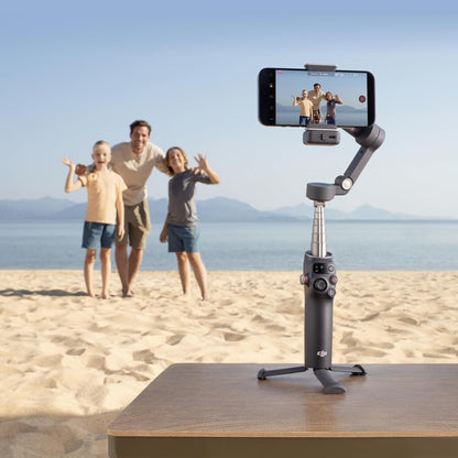 Stabilisateur Nacelle DJI Osmo Mobile 7P Pour Iphone, Android, Suivi Natif | Éclairage, Nacelle Pour Téléphone À 3 Axes, Lancement Rapide, Édition En Un Seul Clic, 10 H D'Utilisation