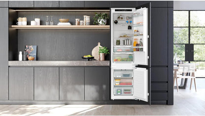 Siemens KI96NVFD0 Iq300 Réfrigérateur Encastrable XL Avec Congélateur - 194 X 56 Cm - Réfrigérateur De 215 L Et Congélateur De 75 L - Fabriqué En Allemagne - Nofrost - Fraîcheur 2 X plus Longue Avec