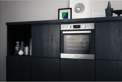 Hotpoint FA3S 844 IX HA Four Électrique 71 L, A+, Acier Inoxydable