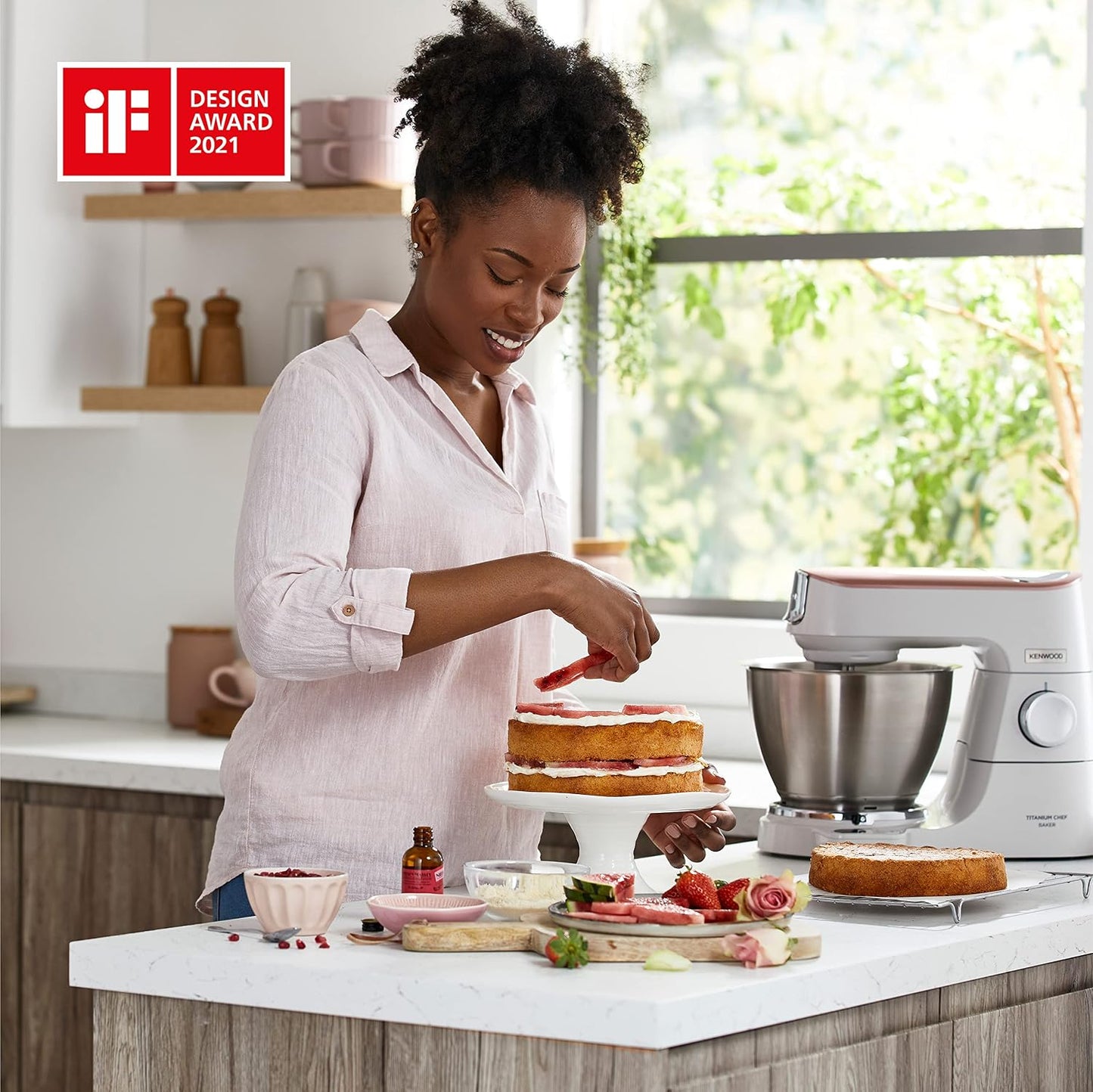 Kenwood Titanium Chef Baker KVC65.001WH, Robot Patissier Avec Balance Intégrée, Incl. Ensemble Pâtisserie 3 Pièces, Spatule & Protection Éclaboussures, 1200W, Blanc