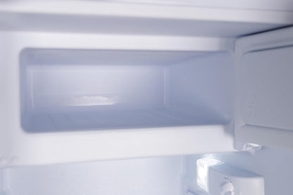 Réfrigérateur Encastrable Avec Compartiment Congélateur 3 Étoiles / 82Cm De Hauteur / 81L De Capacité Utile/Charnières De Porte Réversibles/Pieds Réglables / KSU50-11