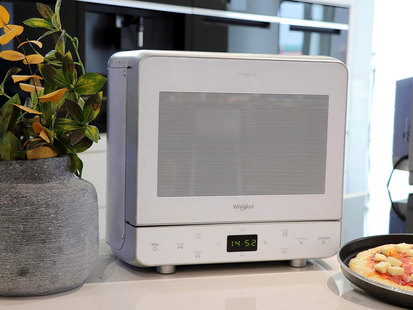 Whirlpool Max 39 WSL - Four À Micro-Ondes Et Grill, 13 Litres, Argenté, Avec Cuit-Vapeur, Grille Haute, Assiette Avec Poignée Amovible Pour Fonction Crisp, Silencieux (0 Décibel), En Acier, Blanc